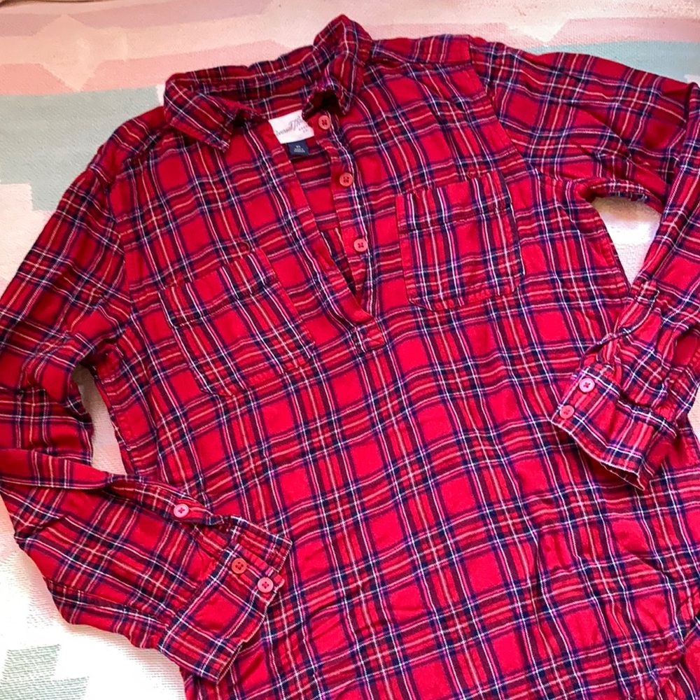 BOGO Free! ❤️ Universal Thread Red Plaid Popover Shirt